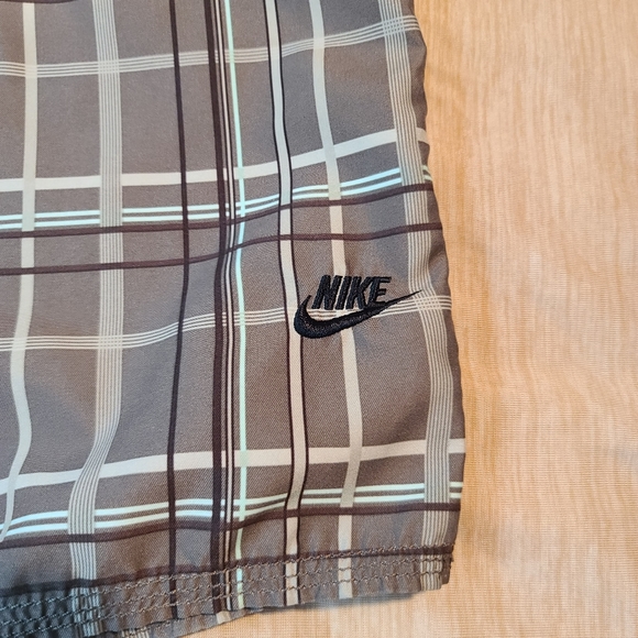 Nike Swim Volley Board Shorts Light Brown/ Tan Plaid Size Medium - Picture 11 of 11